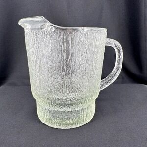 Indiana Glass "Crystal Ice" Textured Glass Pitcher Ice Lip Mid Century Modern‎